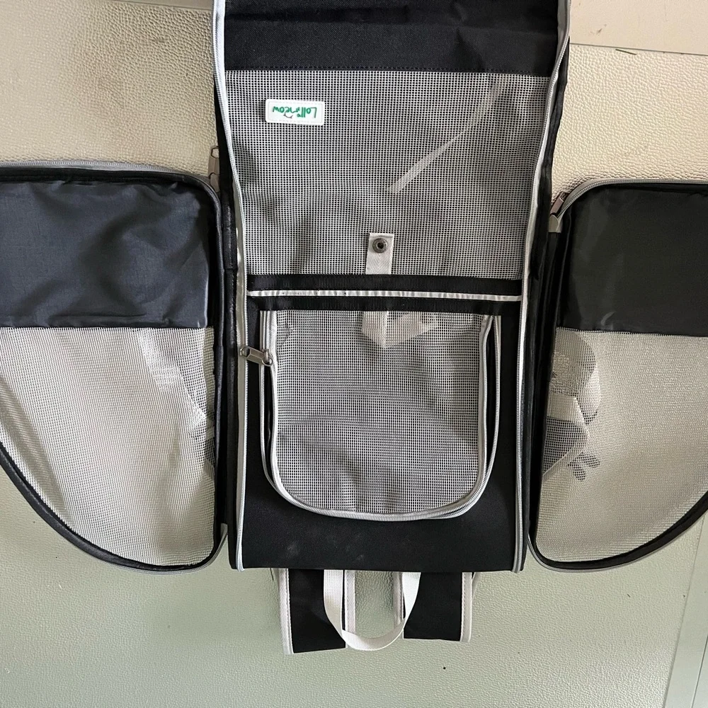 Back pack dog/cat carrier, grey. New.